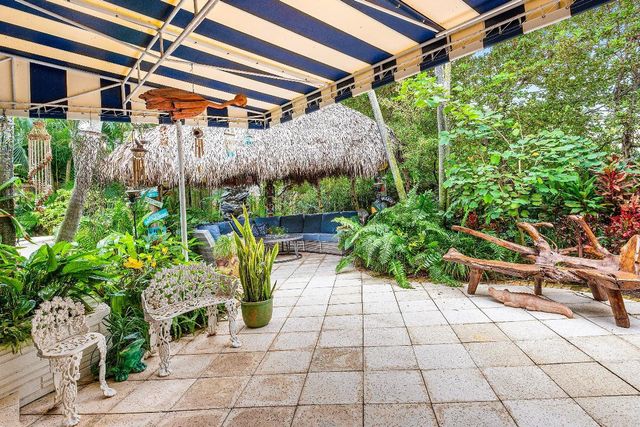 110 Dolphin Road, Ocean Ridge, FL 33435