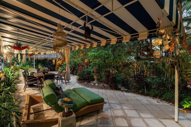 110 Dolphin Road, Ocean Ridge, FL 33435