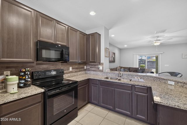 1407 W SMOKE TREE Avenue, Queen Creek, AZ 85140