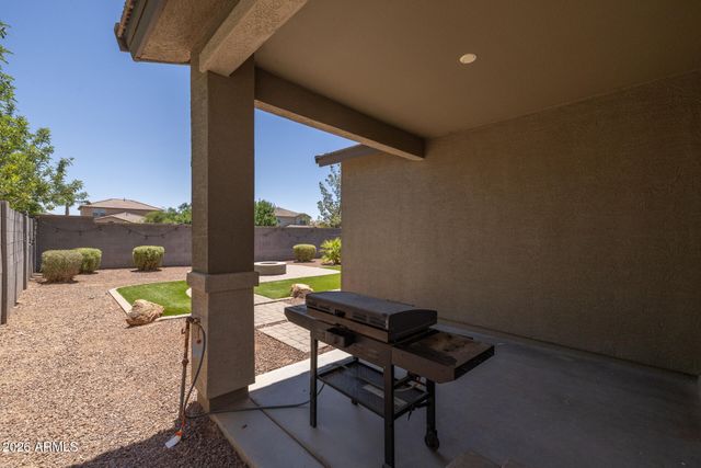 1407 W SMOKE TREE Avenue, Queen Creek, AZ 85140
