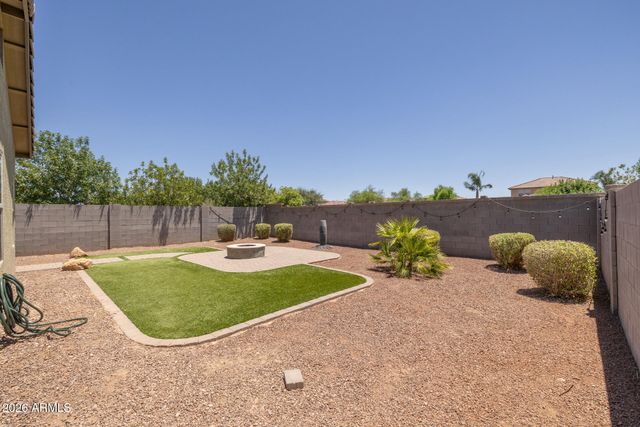 1407 W SMOKE TREE Avenue, Queen Creek, AZ 85140