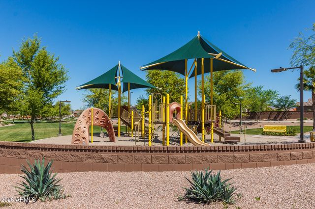 1407 W SMOKE TREE Avenue, Queen Creek, AZ 85140