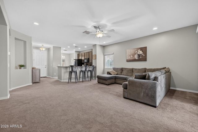 1407 W SMOKE TREE Avenue, Queen Creek, AZ 85140