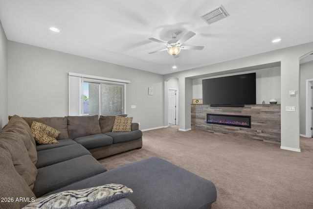 1407 W SMOKE TREE Avenue, Queen Creek, AZ 85140