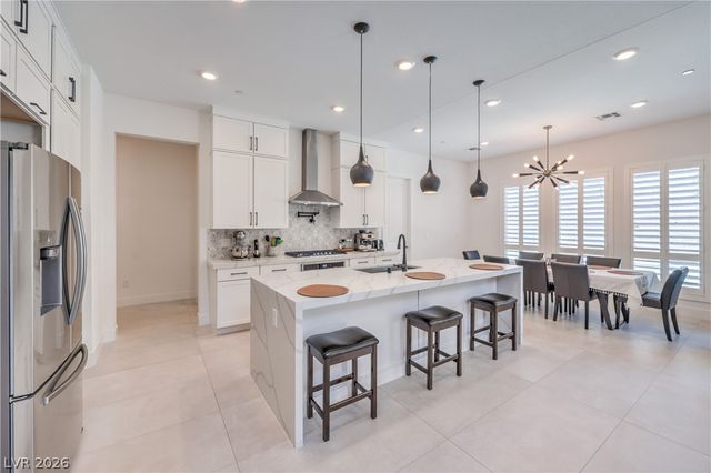 201 Carmel Sky Street, Las Vegas, NV 89138