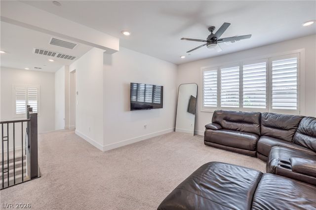 201 Carmel Sky Street, Las Vegas, NV 89138