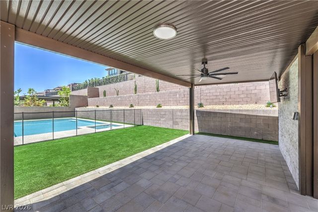 201 Carmel Sky Street, Las Vegas, NV 89138