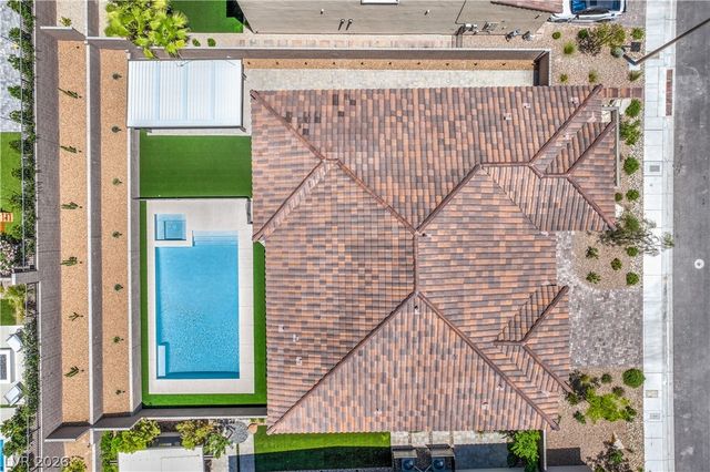 201 Carmel Sky Street, Las Vegas, NV 89138