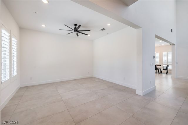 201 Carmel Sky Street, Las Vegas, NV 89138