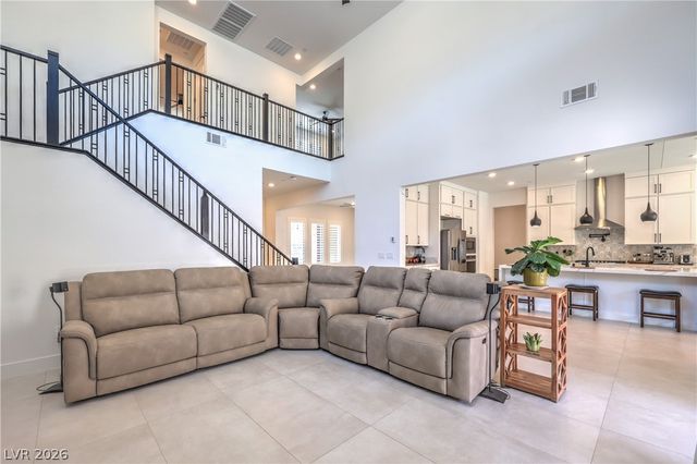 201 Carmel Sky Street, Las Vegas, NV 89138