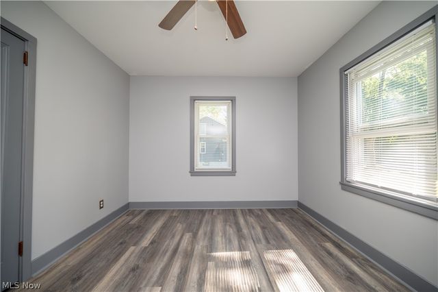 3712 Logan Way, Youngstown, OH 44505