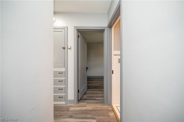 3712 Logan Way, Youngstown, OH 44505