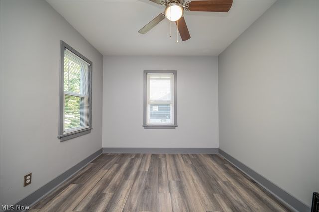 3712 Logan Way, Youngstown, OH 44505