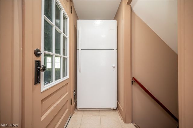 3712 Logan Way, Youngstown, OH 44505