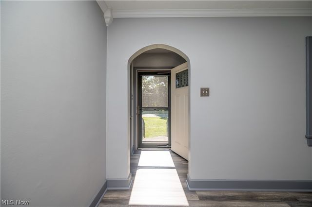 3712 Logan Way, Youngstown, OH 44505