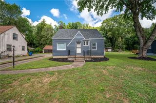 3712 Logan Way, Youngstown, OH 44505