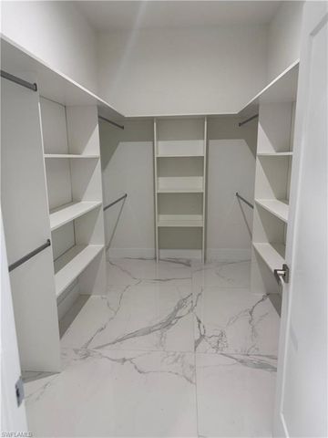 5037 Pinetree CIR, Labelle, FL 33935