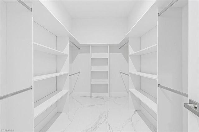 5037 Pinetree CIR, Labelle, FL 33935