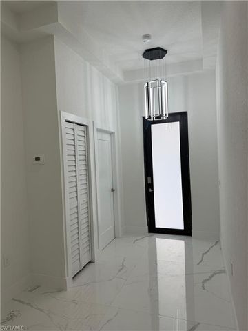 5037 Pinetree CIR, Labelle, FL 33935