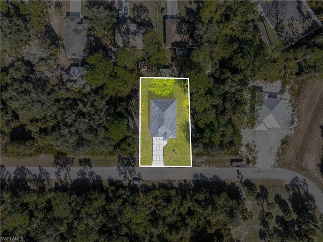 5037 Pinetree CIR, Labelle, FL 33935
