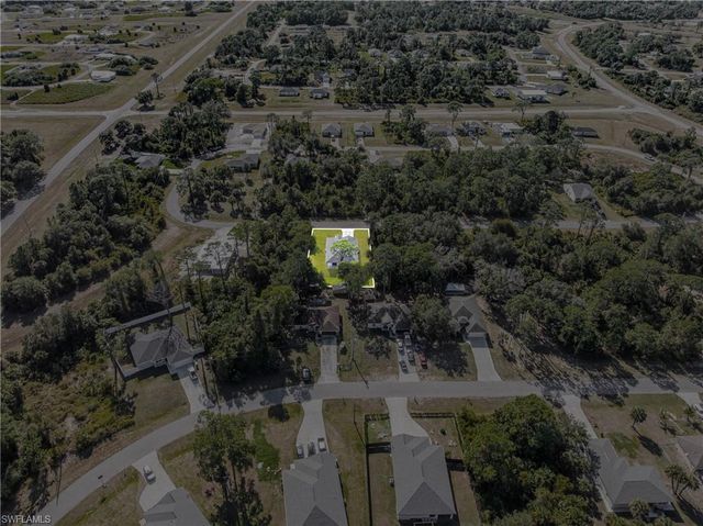 5037 Pinetree CIR, Labelle, FL 33935