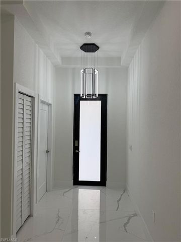 5037 Pinetree CIR, Labelle, FL 33935