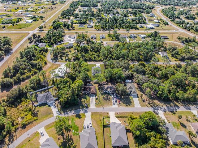 5037 Pinetree CIR, Labelle, FL 33935