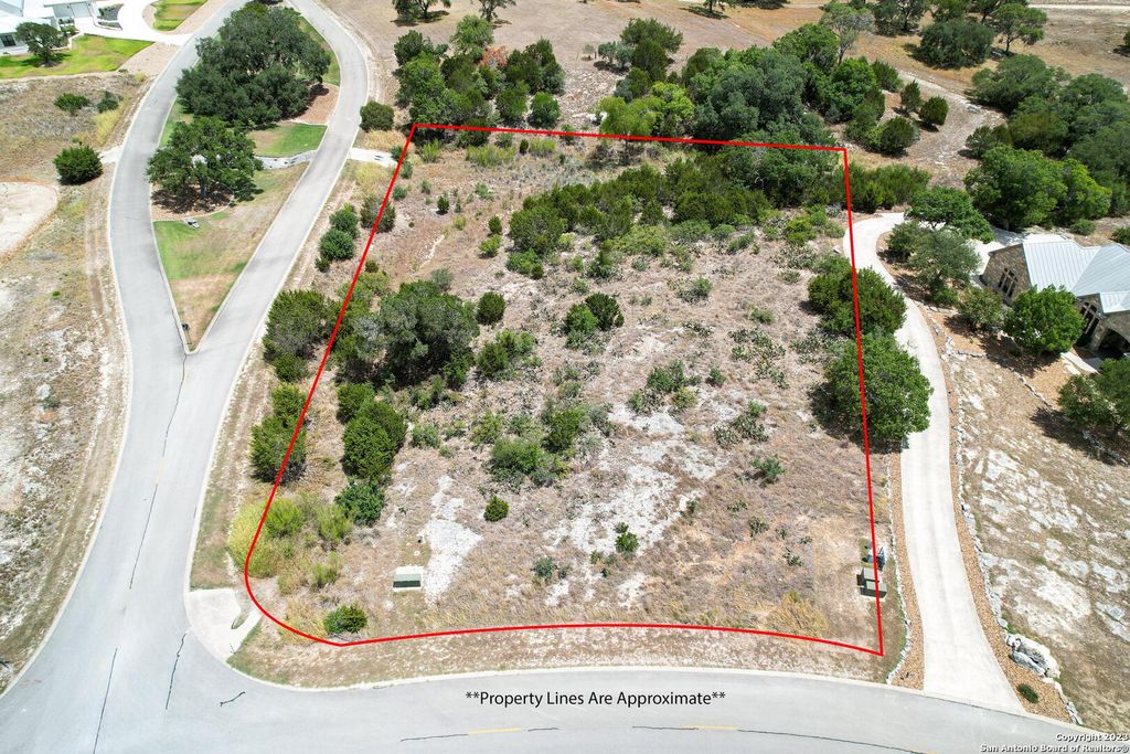 290 Gauntlet, Spring Branch, TX 78070