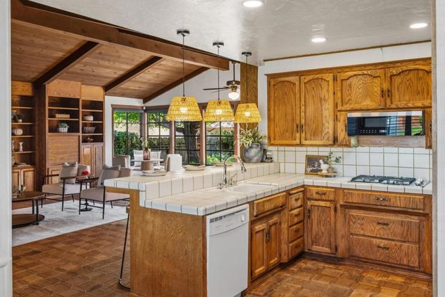 1266 San Marcos Drive, Salinas, CA 93901