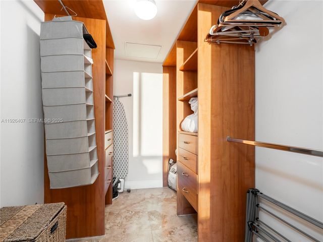 10275 Collins Ave 527, Bal Harbour, FL 33154