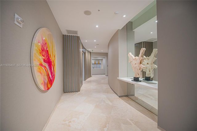 10275 Collins Ave 527, Bal Harbour, FL 33154