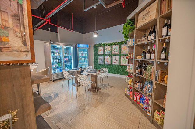 10275 Collins Ave 527, Bal Harbour, FL 33154