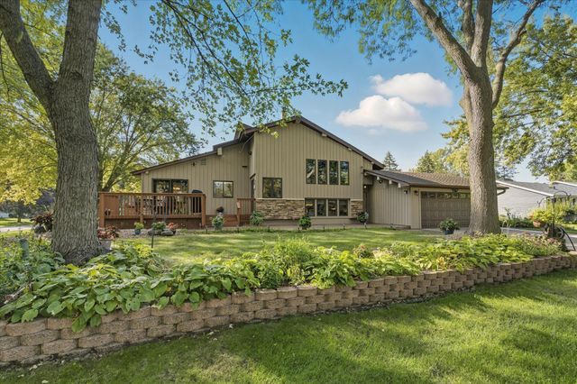 8100 Wynnwood Road, Golden Valley, MN 55427