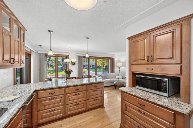 8100 Wynnwood Road, Golden Valley, MN 55427