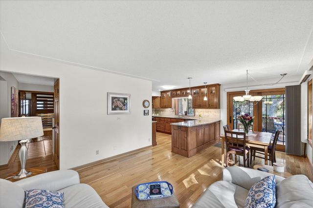 8100 Wynnwood Road, Golden Valley, MN 55427
