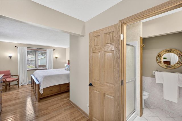 8100 Wynnwood Road, Golden Valley, MN 55427