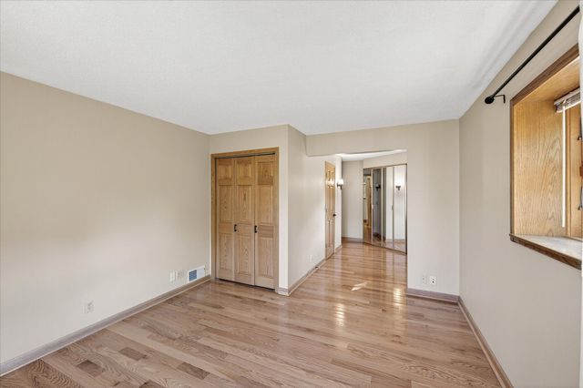 8100 Wynnwood Road, Golden Valley, MN 55427