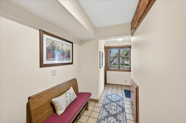 8100 Wynnwood Road, Golden Valley, MN 55427