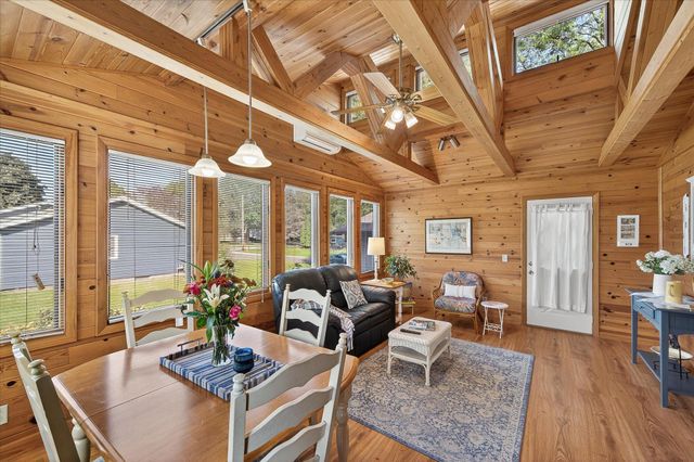 8100 Wynnwood Road, Golden Valley, MN 55427