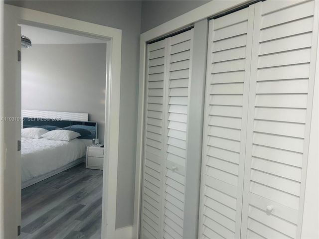 13995 SW 154th St, Miami, FL 33177