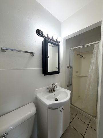 921 RIVER PARK Drive, Loves Park, IL 61111