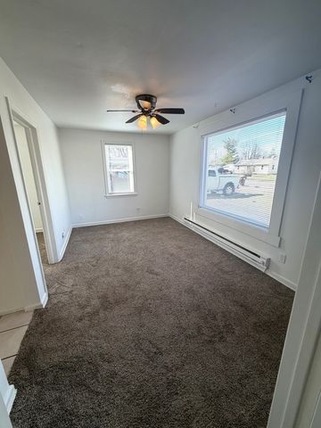 921 RIVER PARK Drive, Loves Park, IL 61111