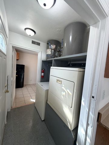 921 RIVER PARK Drive, Loves Park, IL 61111