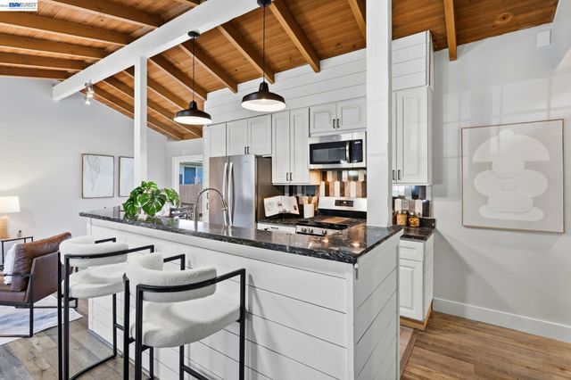 6684 Graham Ave, Newark, CA 94560