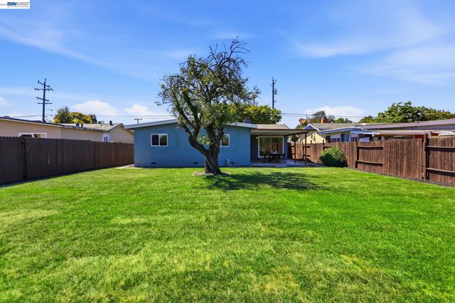 6684 Graham Ave, Newark, CA 94560