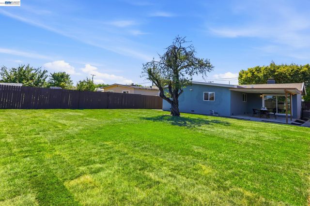 6684 Graham Ave, Newark, CA 94560