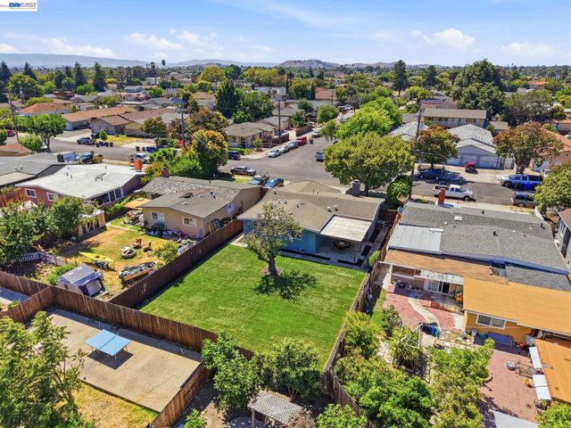 6684 Graham Ave, Newark, CA 94560