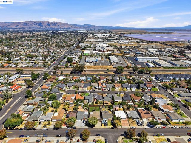 6684 Graham Ave, Newark, CA 94560