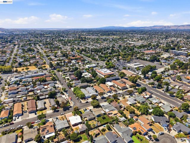 6684 Graham Ave, Newark, CA 94560