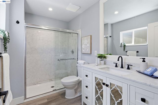 6684 Graham Ave, Newark, CA 94560